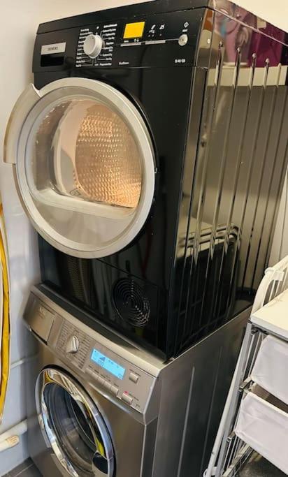 Renovado Com Ac, 2 Wc Completos, Terraco E Garagem Apartment ปอร์โต ภายนอก รูปภาพ
