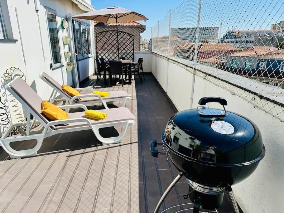 Renovado Com Ac, 2 Wc Completos, Terraco E Garagem Apartment ปอร์โต ภายนอก รูปภาพ